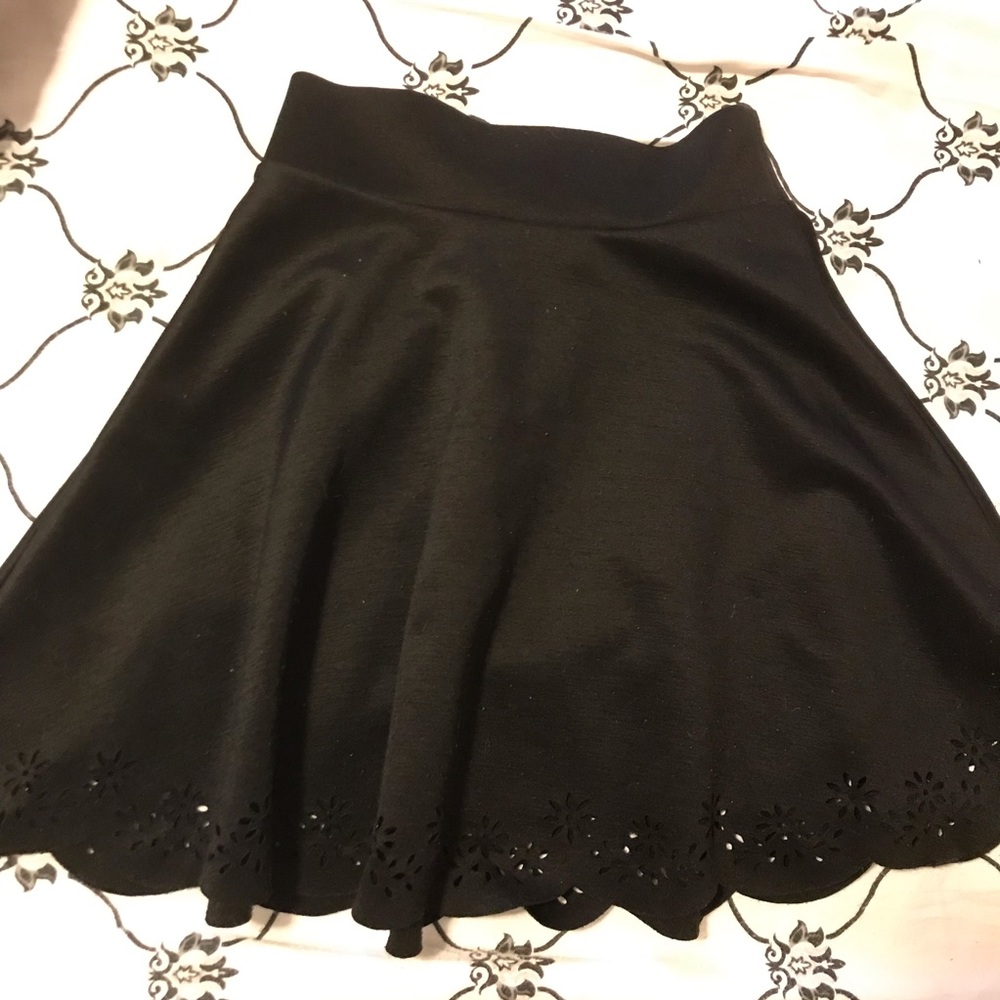 black skirt